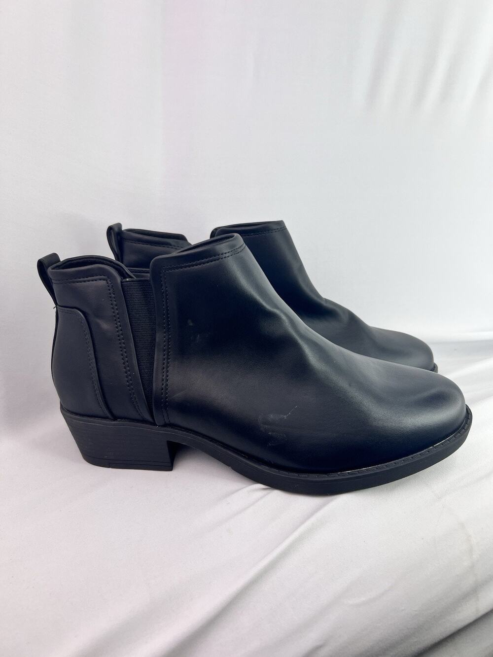 Lane Bryant Black Ankle Bootie Zip Round Toe Women's US 11W Wide Calf